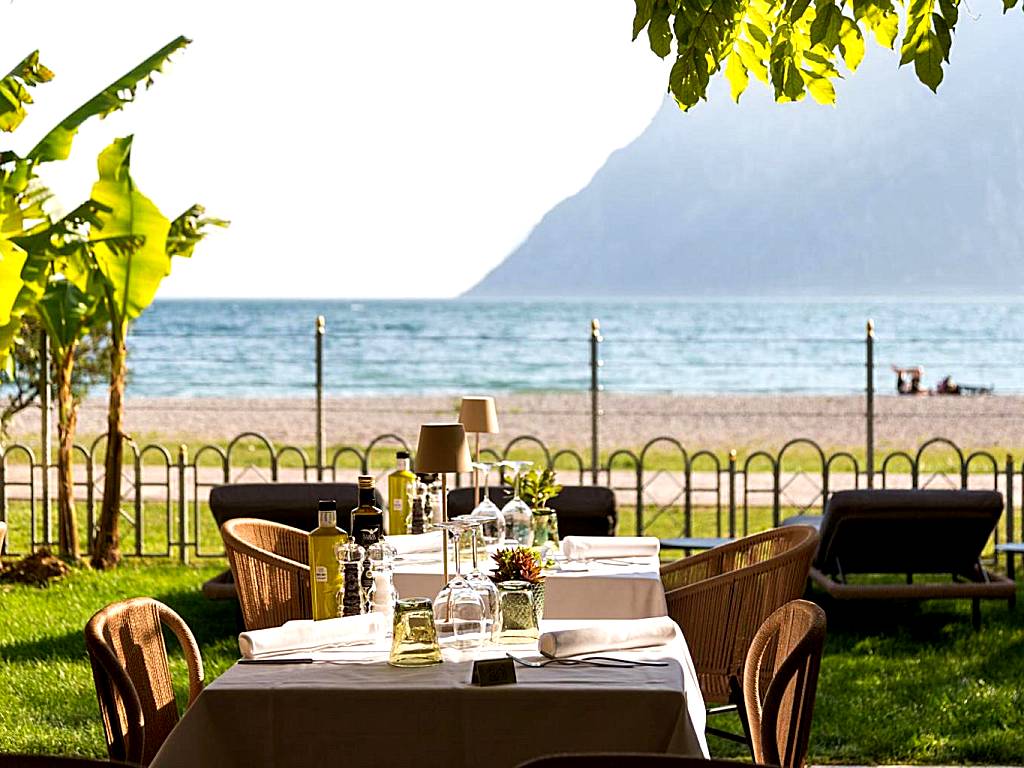 Hotel Baia Azzurra (Nago-Torbole)