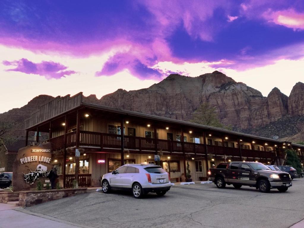 Pioneer Lodge Zion National Park-Springdale